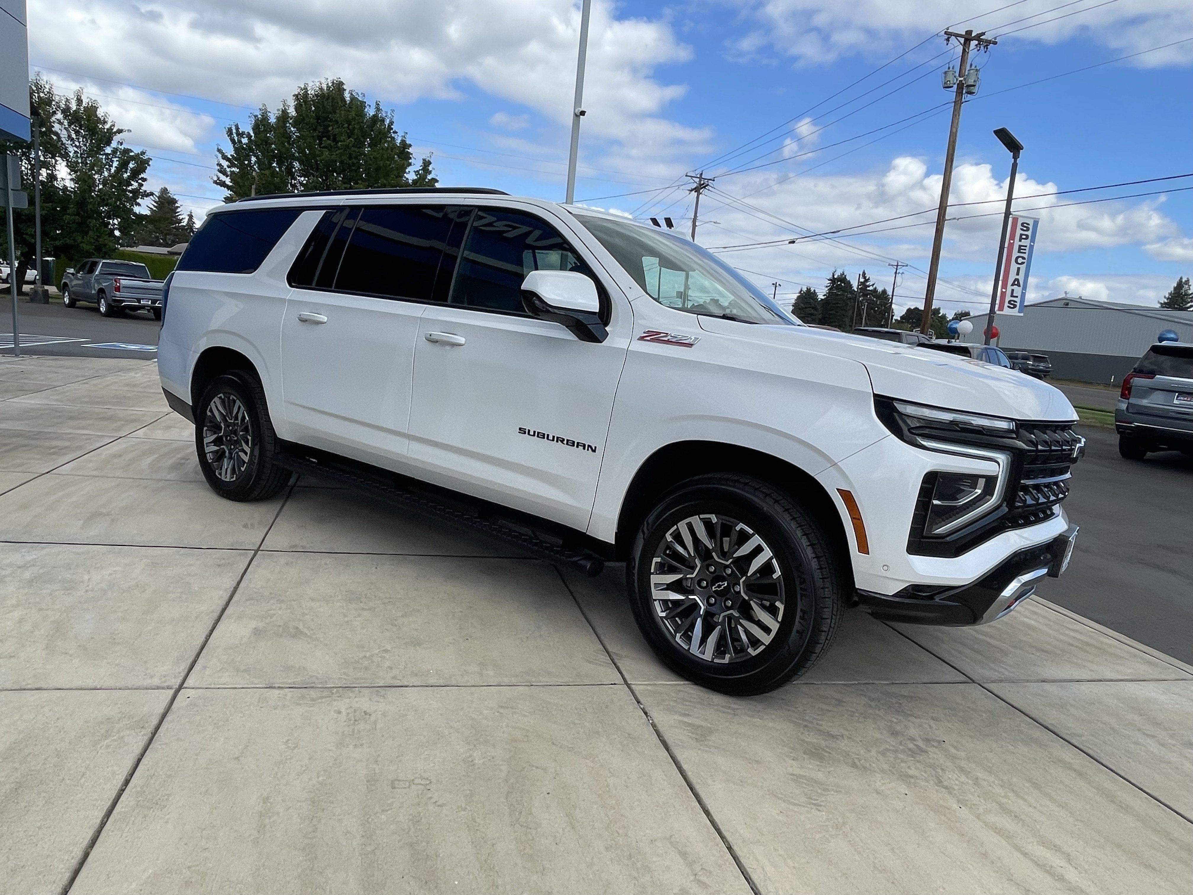 2025 Chevrolet Suburban Z71
