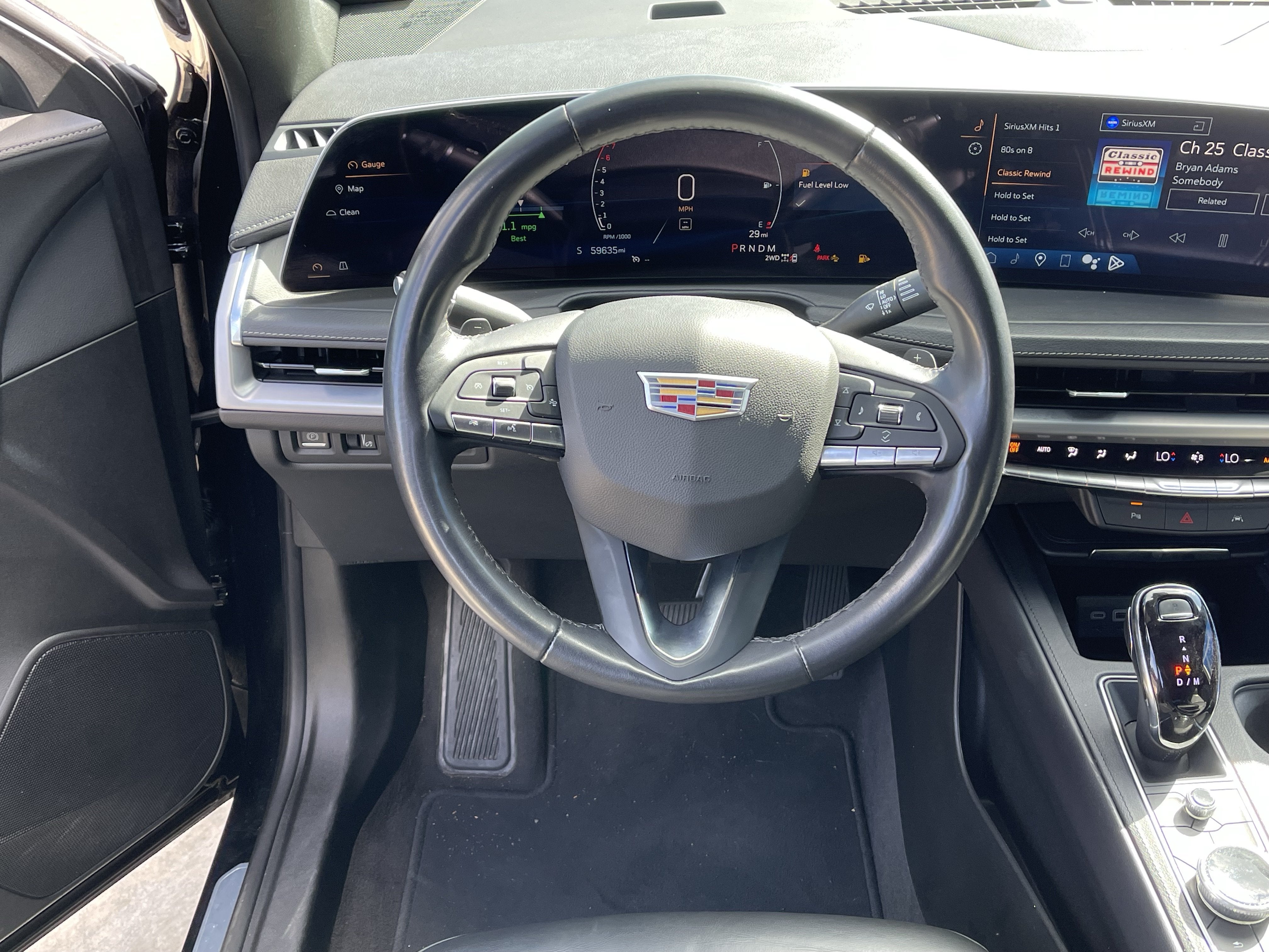 2024 Cadillac XT4 AWD Premium Luxury