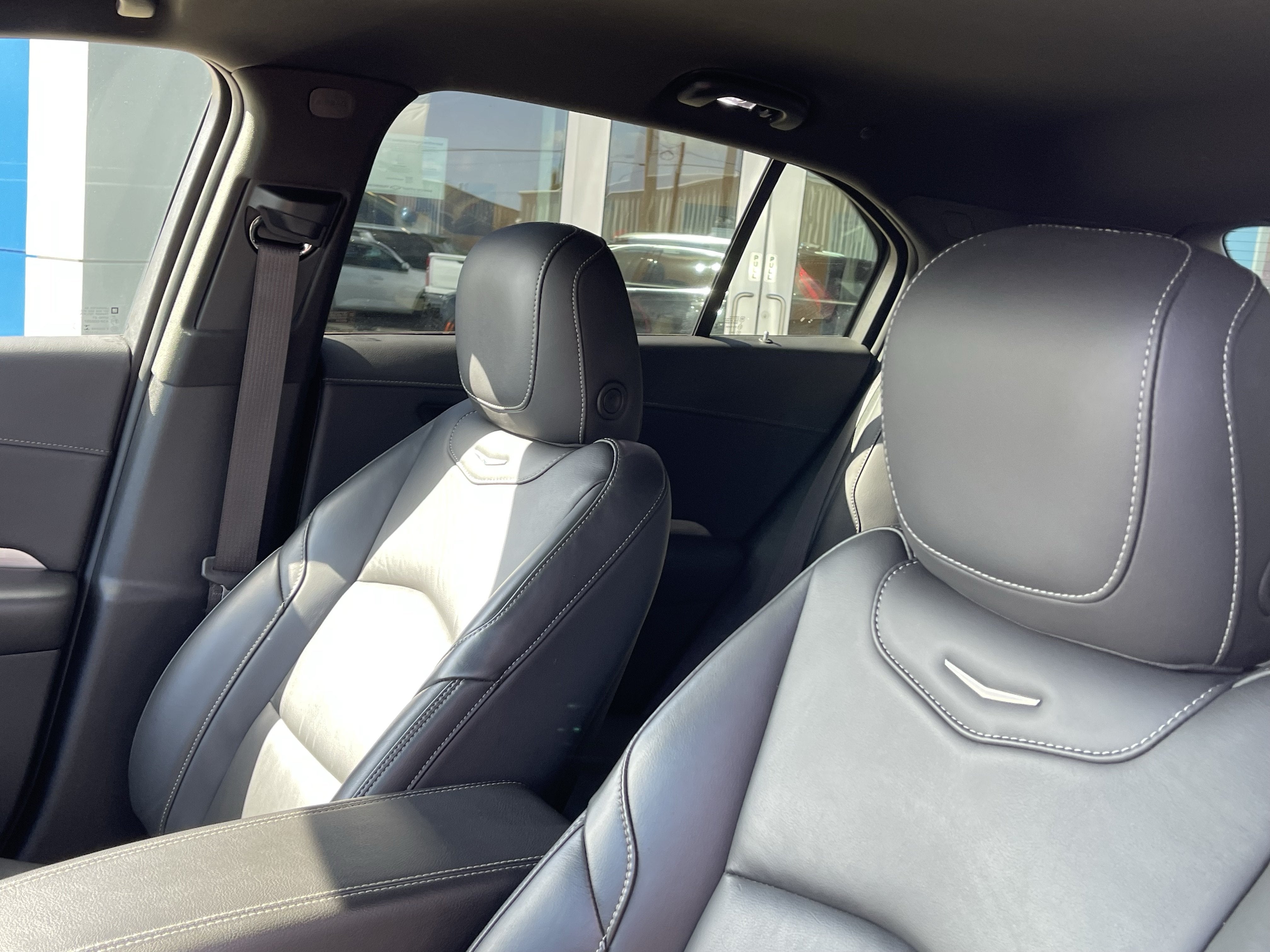 2024 Cadillac XT4 AWD Premium Luxury