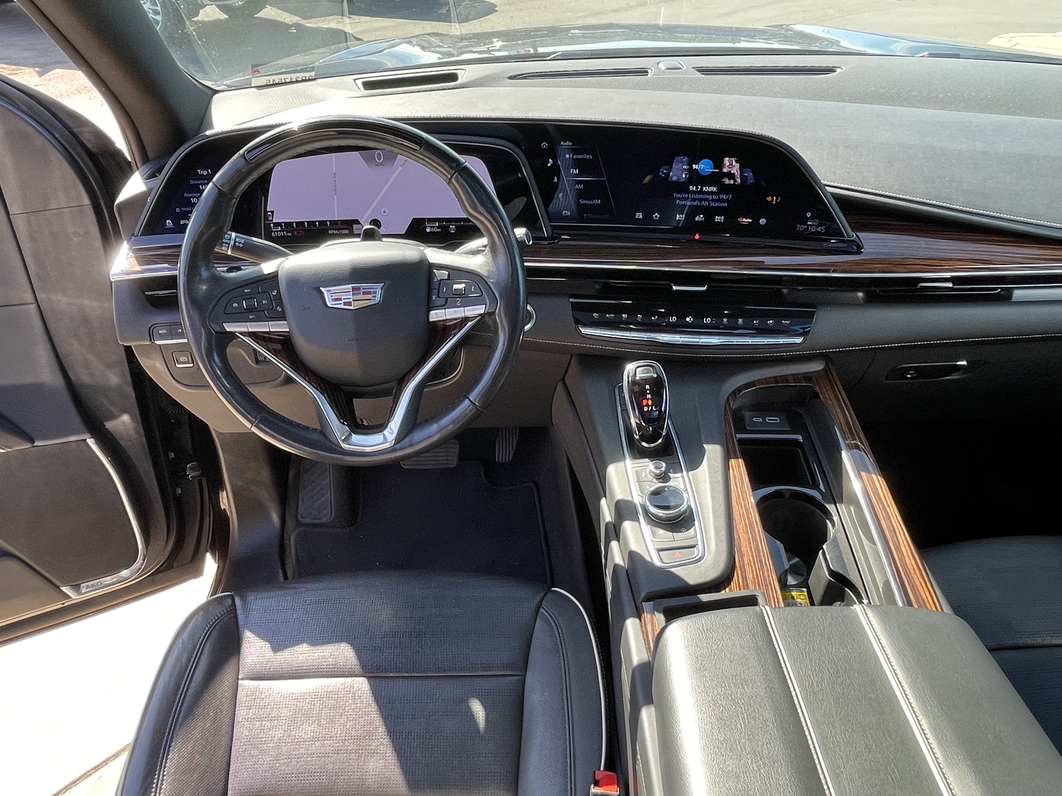 2023 Cadillac Escalade ESV 4WD Premium Luxury