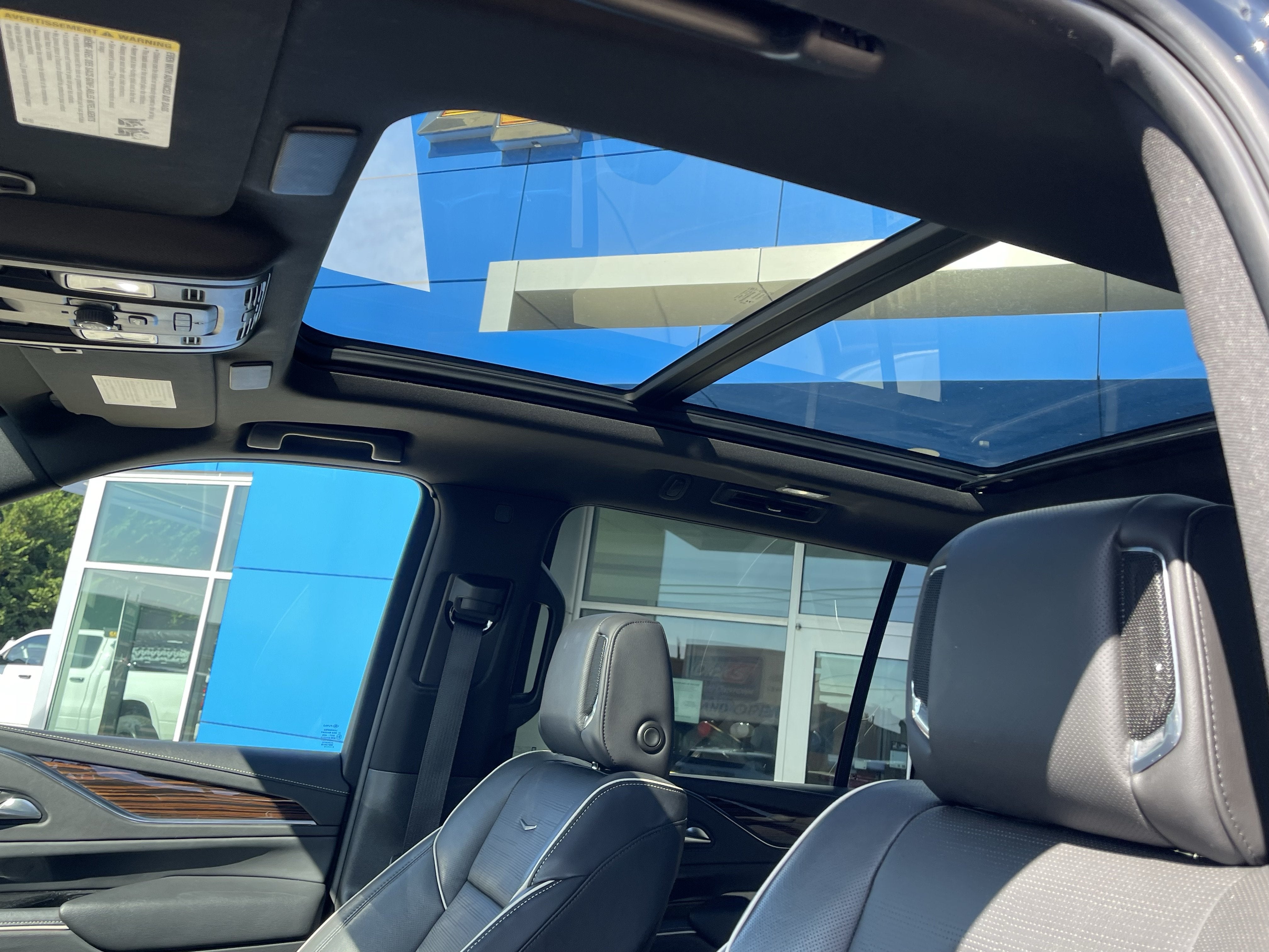 2023 Cadillac Escalade ESV 4WD Premium Luxury