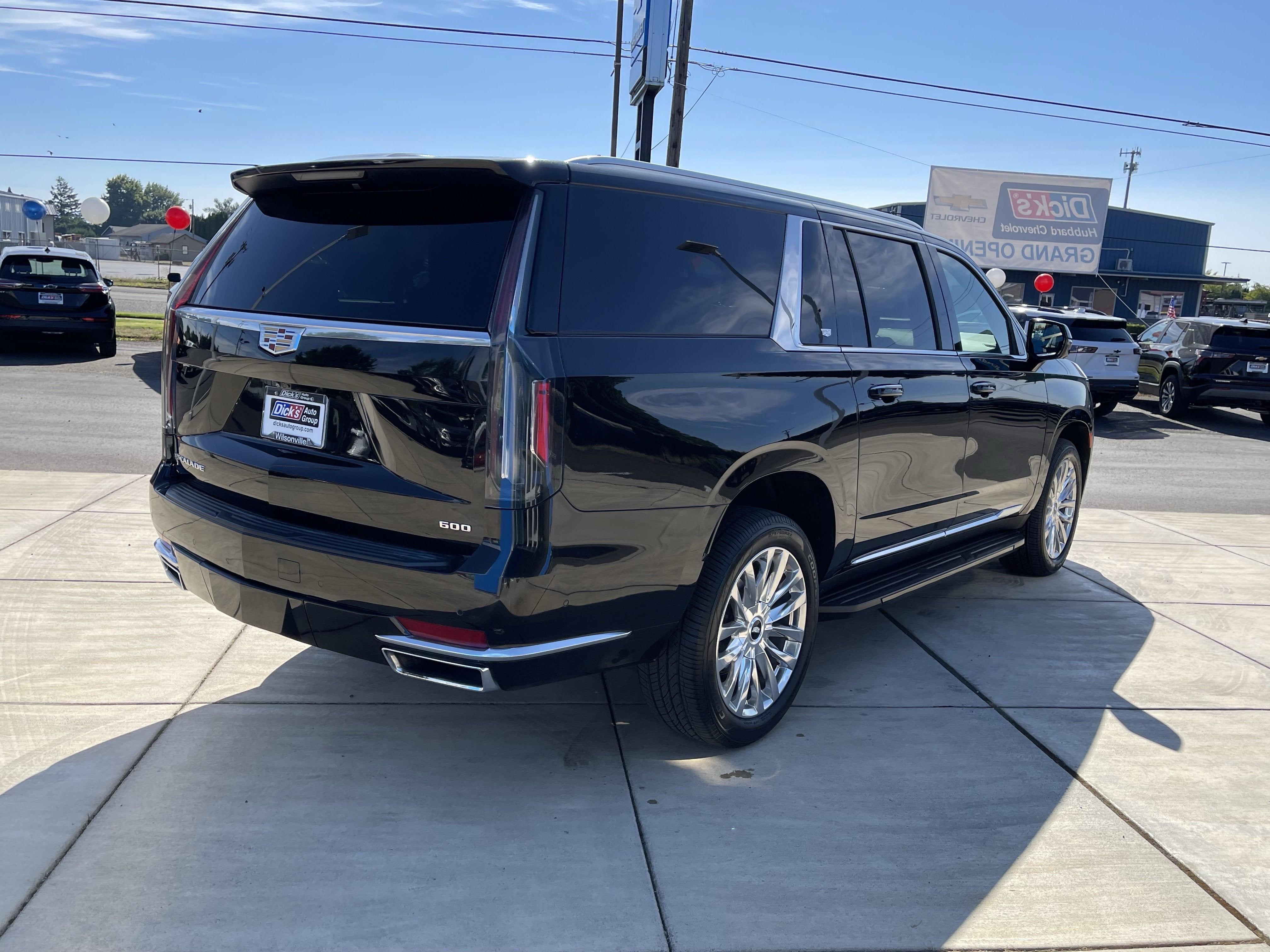 2023 Cadillac Escalade ESV 4WD Premium Luxury