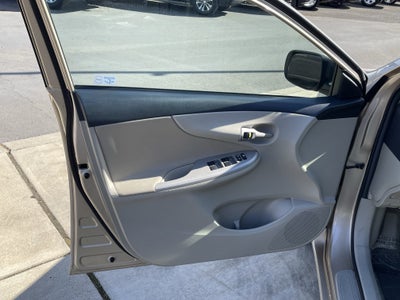 2012 Toyota Corolla LE