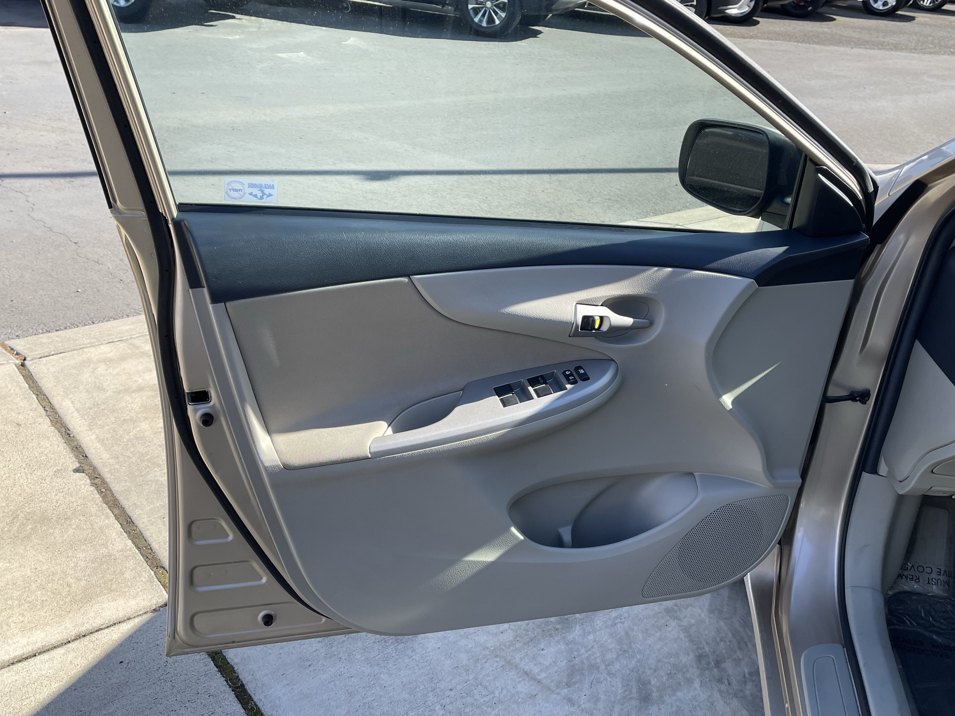 2012 Toyota Corolla LE