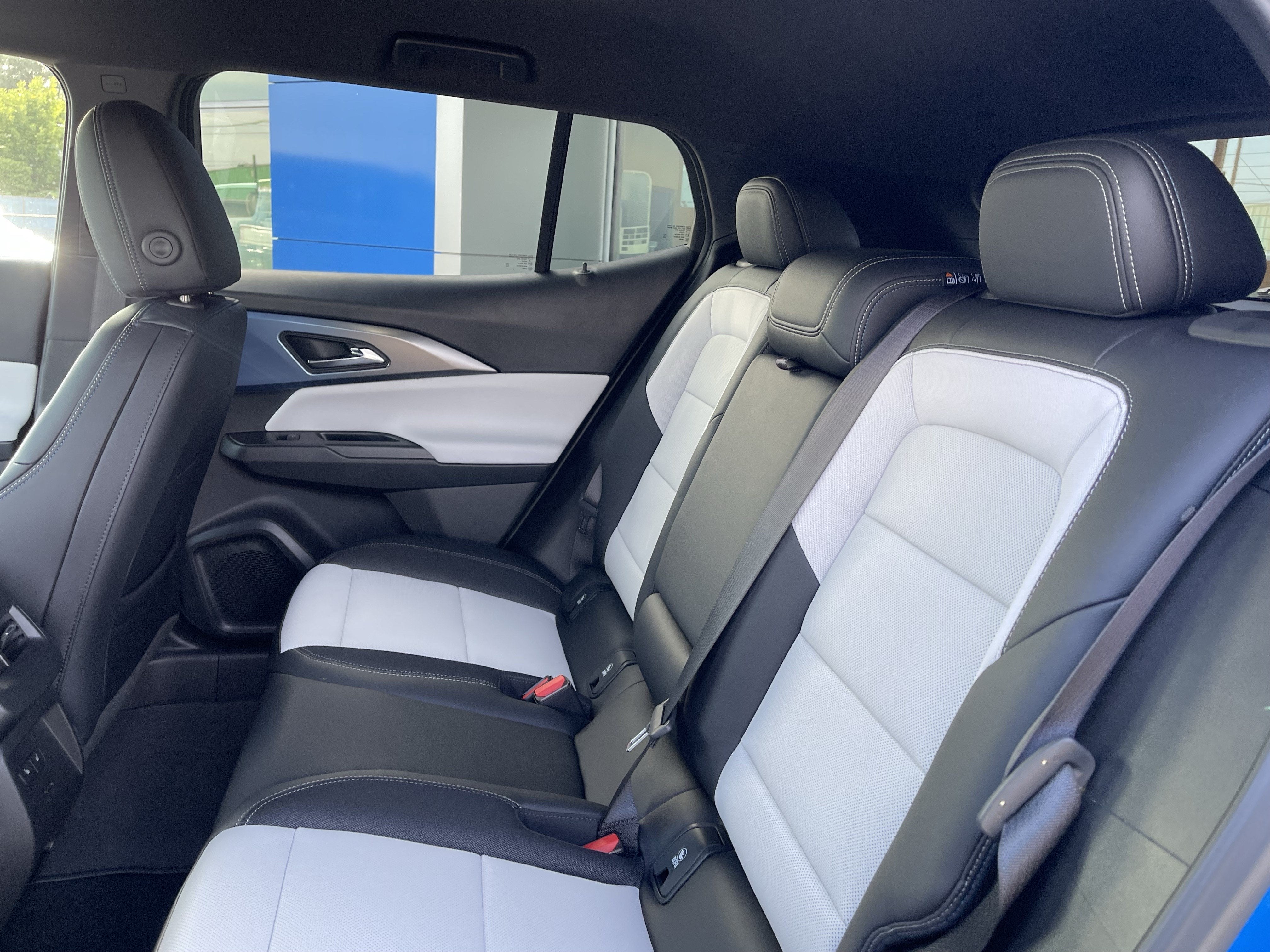 2026 Chevrolet Equinox EV LT2 w/PDE