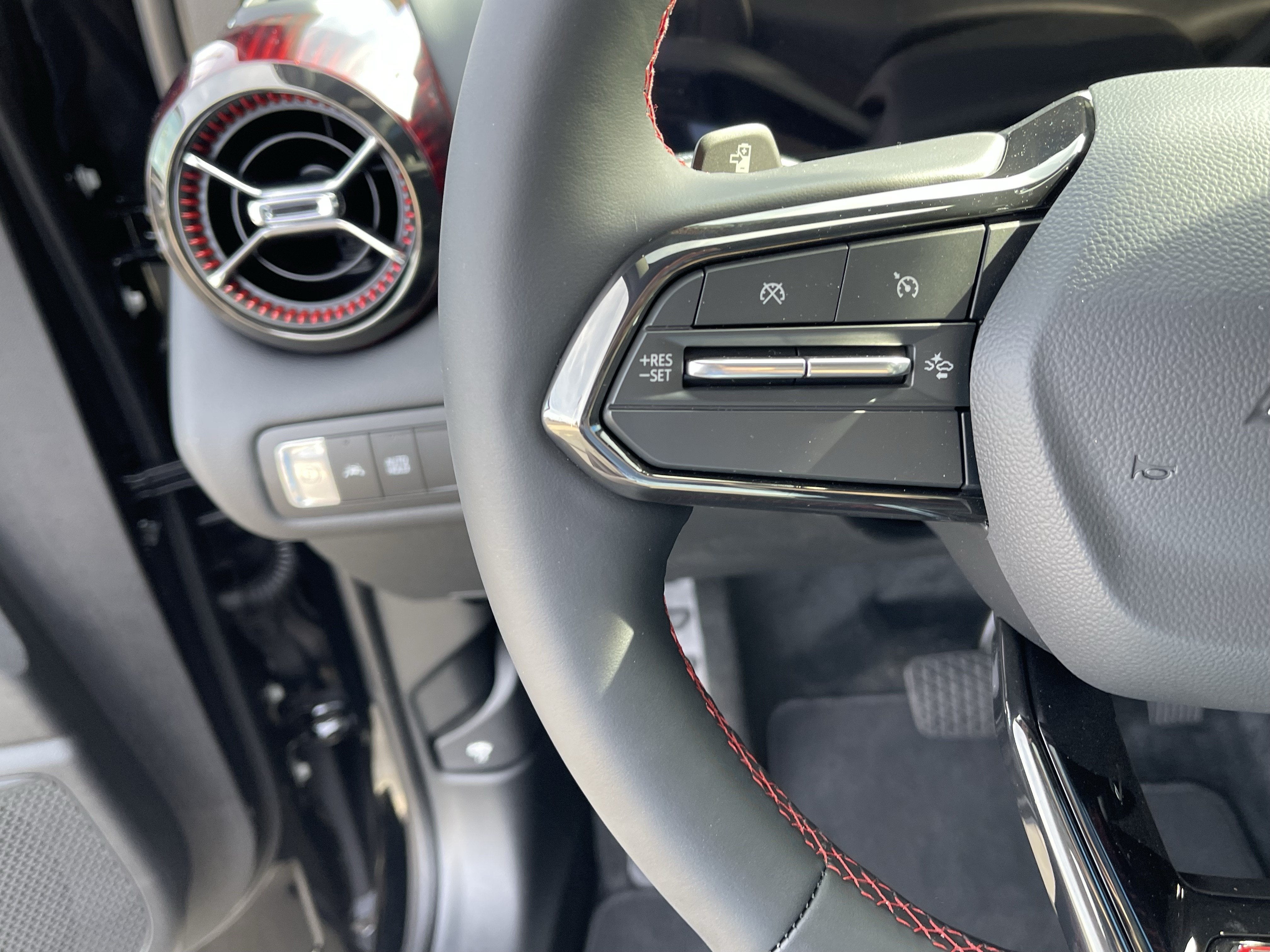2026 Chevrolet Blazer EV RS - Photo 24