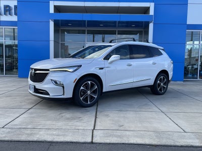 2022 Buick Enclave Essence
