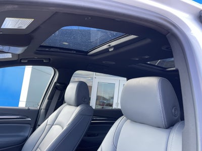 2022 Buick Enclave Essence