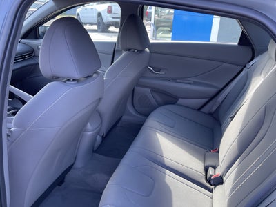 2022 Hyundai Elantra SEL