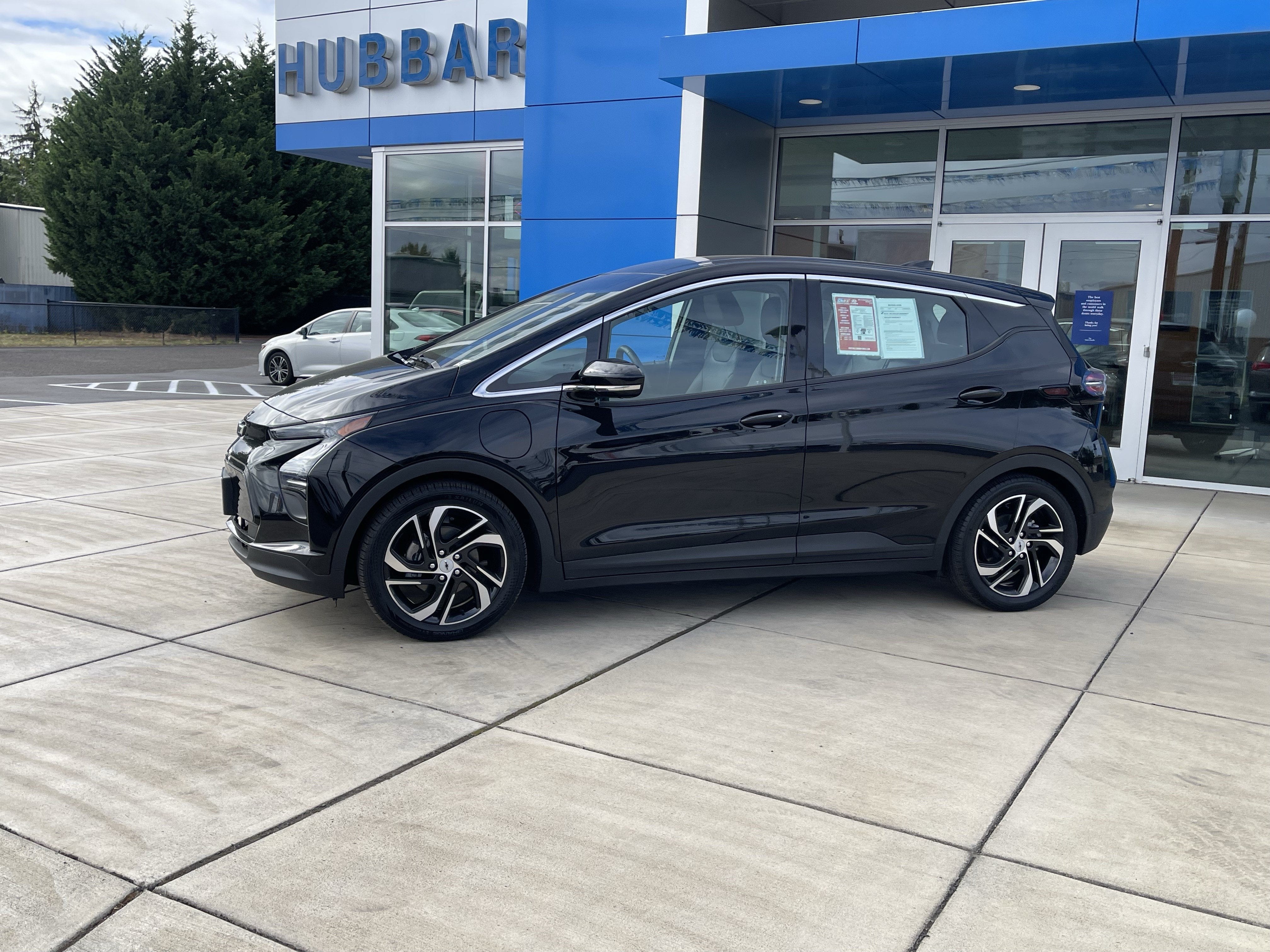 Used 2023 Chevrolet Bolt EV 2LT with VIN 1G1FX6S08P4207690 for sale in Wilsonville, OR