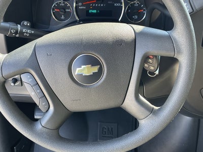 2024 Chevrolet Express Passenger 3500 1LT