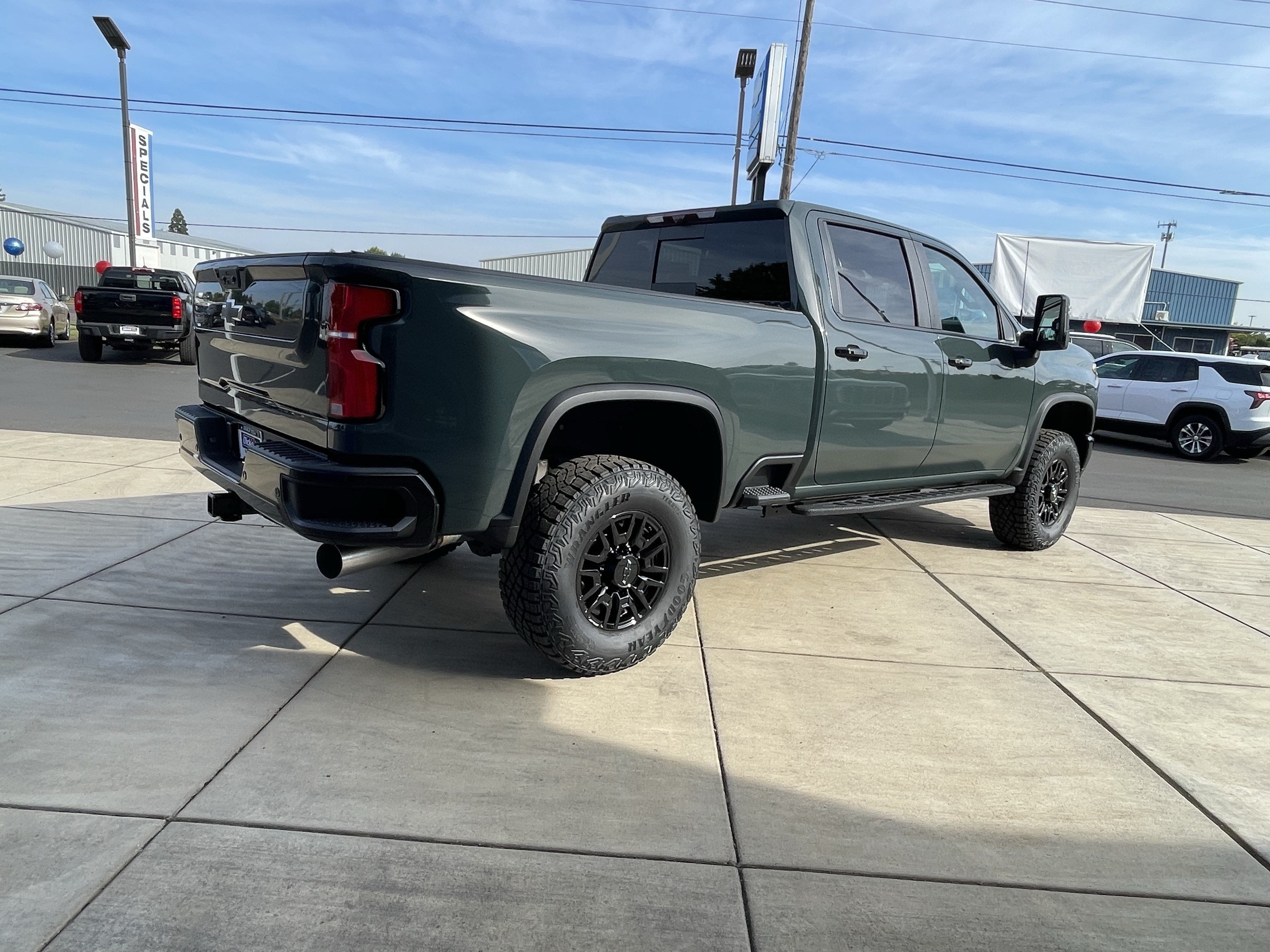 2026 Chevrolet Silverado 2500 HD ZR2
