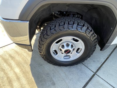2023 GMC Sierra 2500 HD Pro