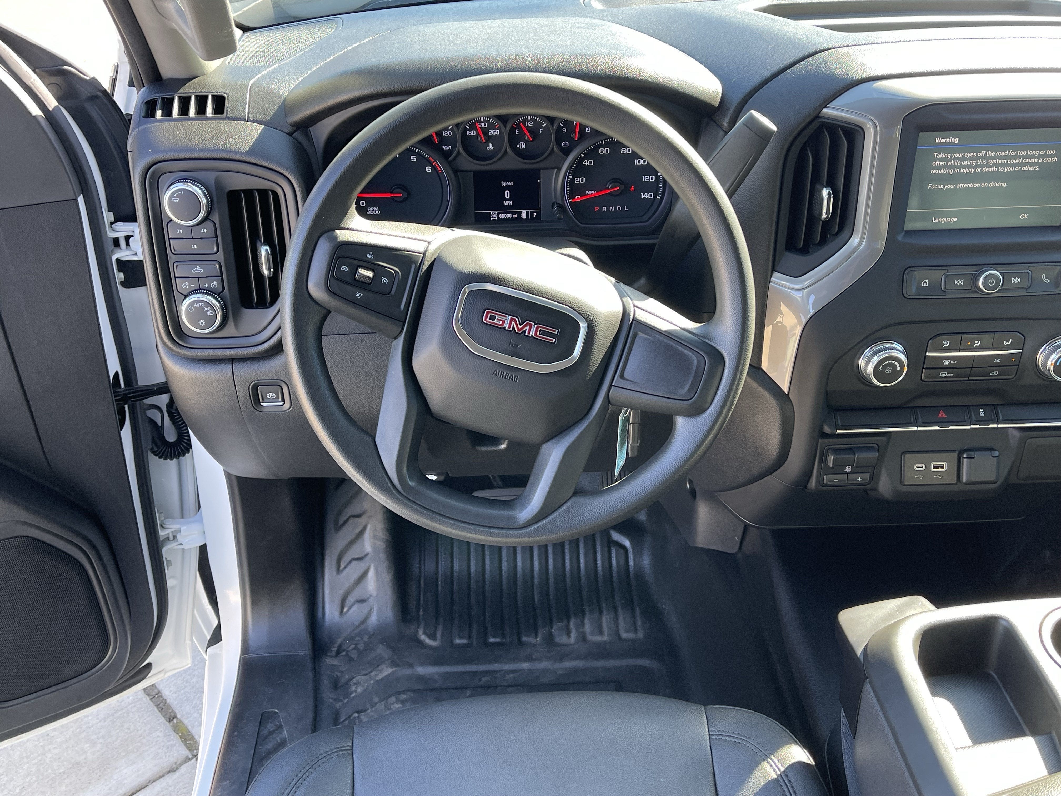2023 GMC Sierra 2500 HD Pro