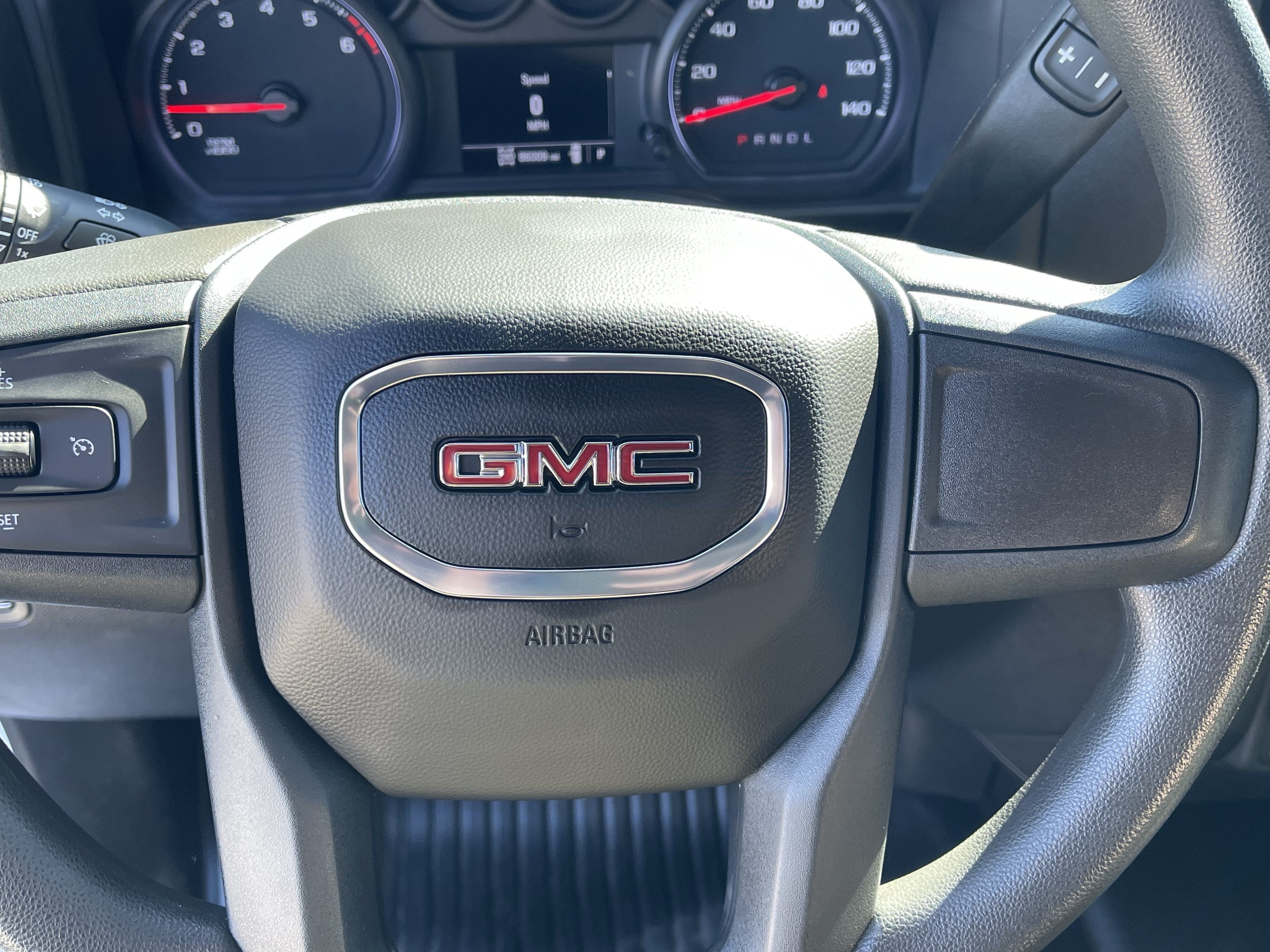 2023 GMC Sierra 2500 HD Pro