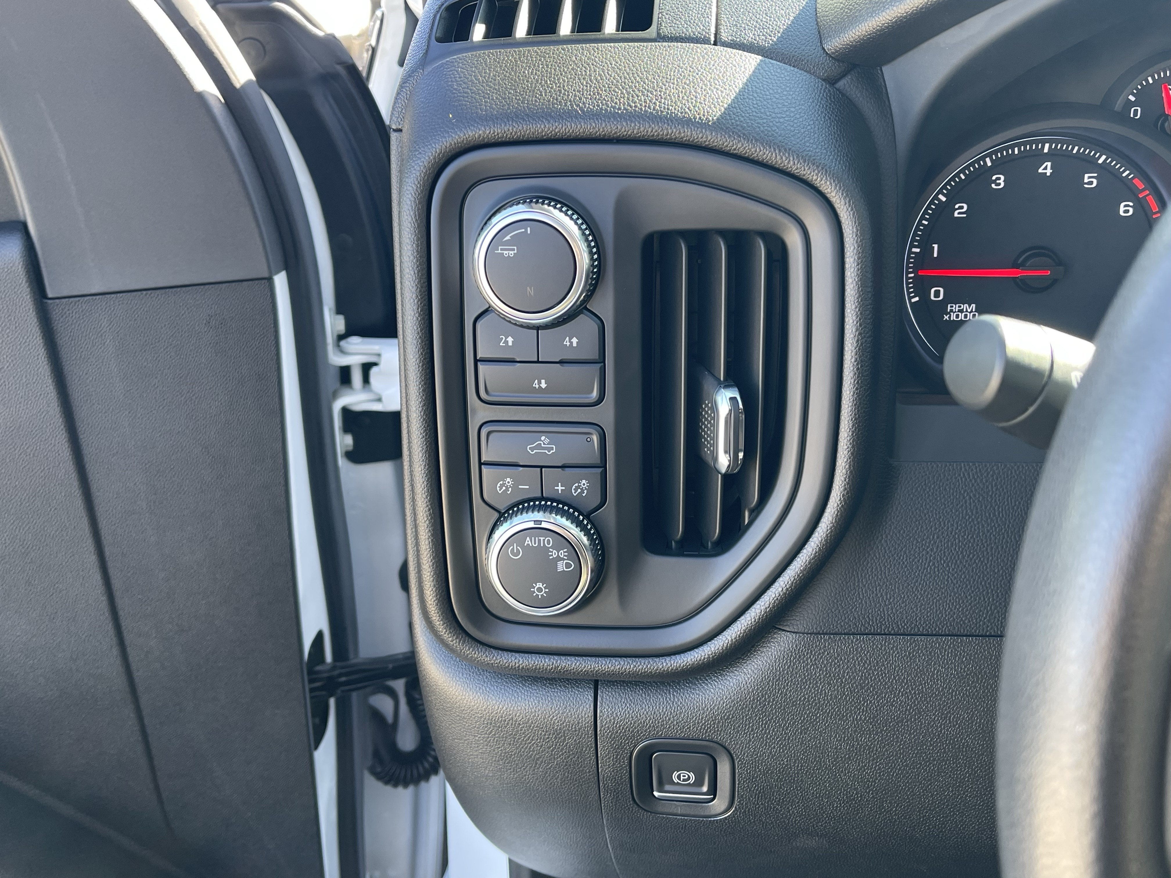 2023 GMC Sierra 2500 HD Pro