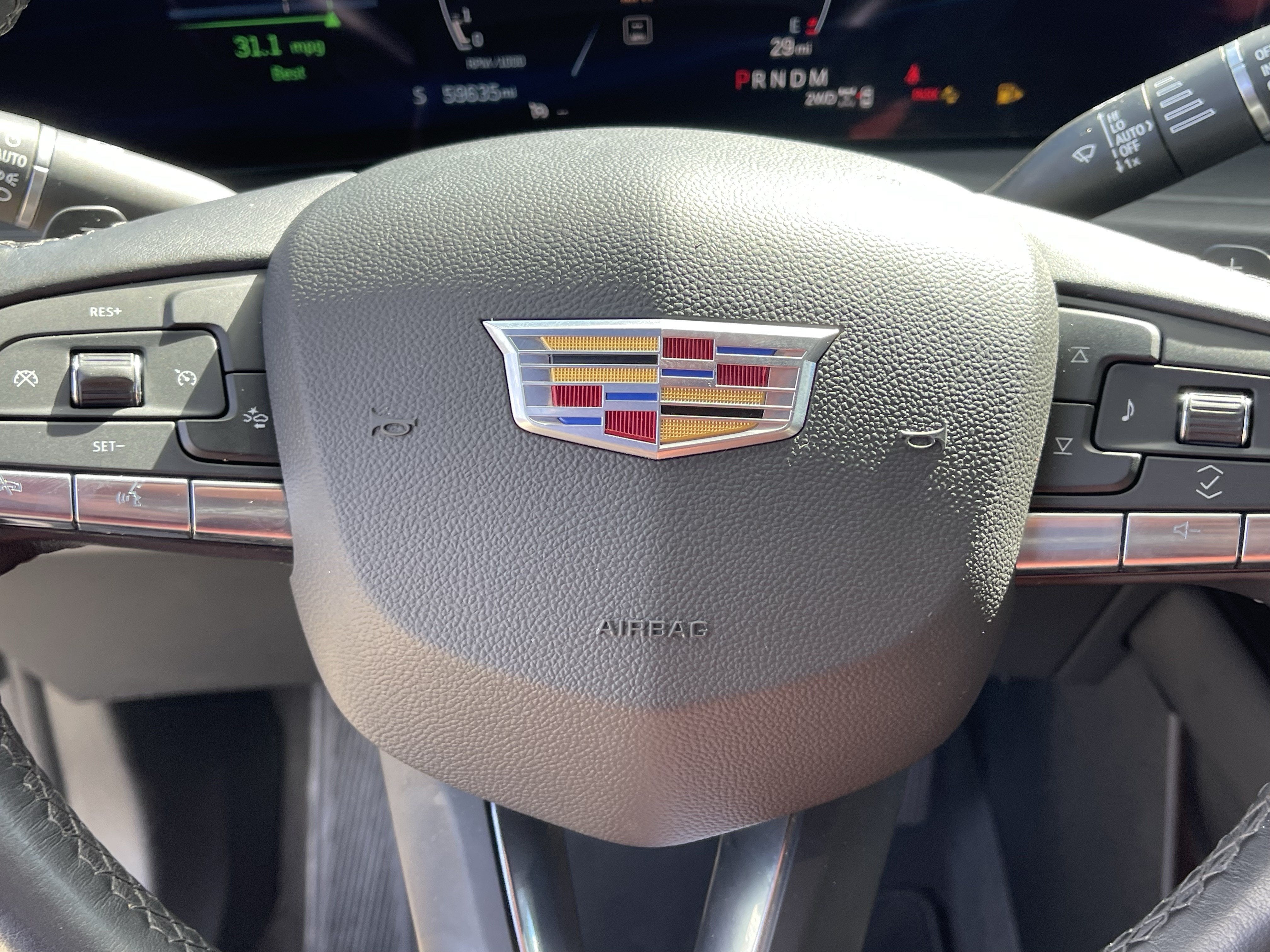 2024 Cadillac XT4 Premium Luxury