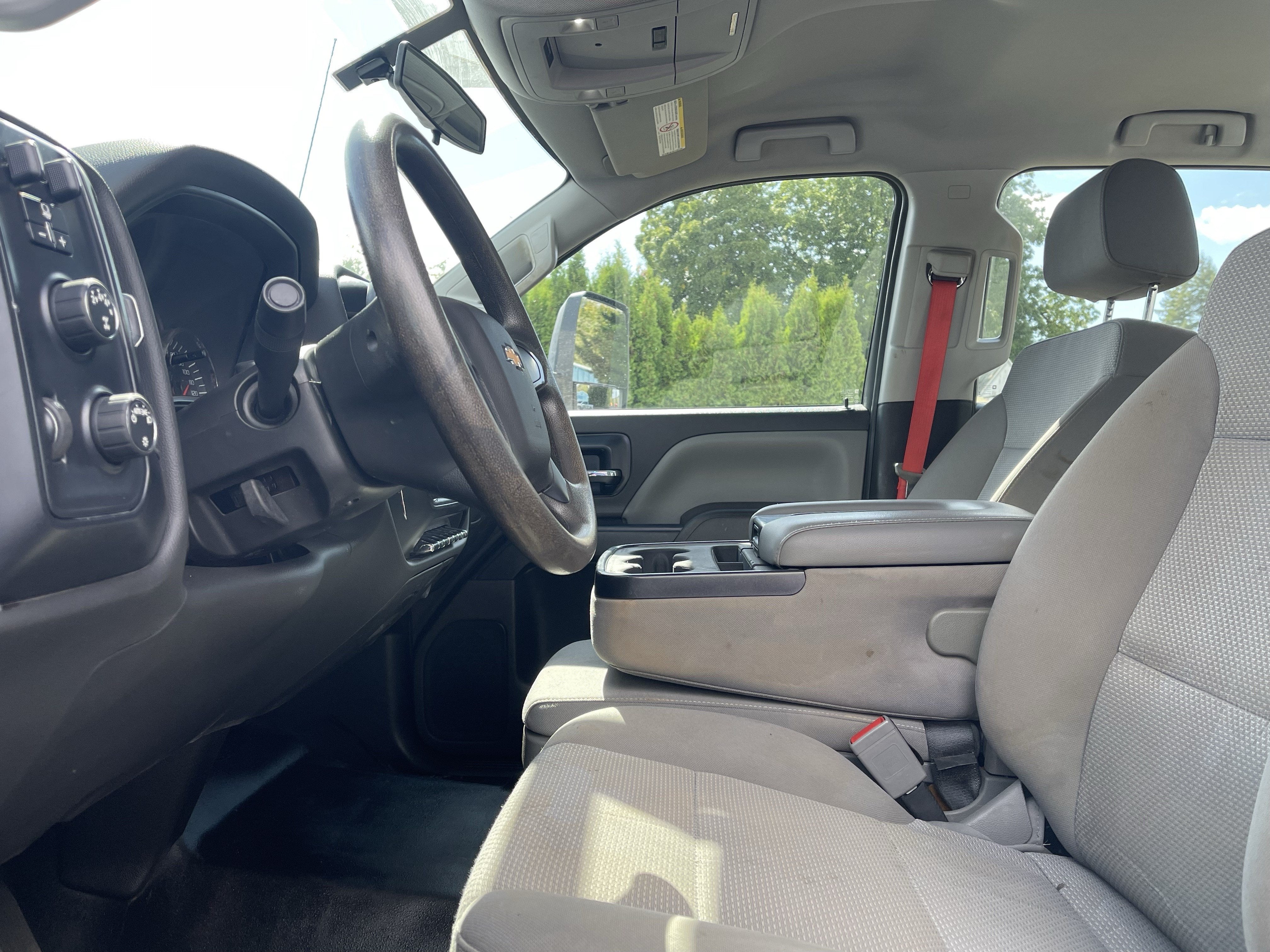 2023 Chevrolet Silverado 5500 HD Work Truck