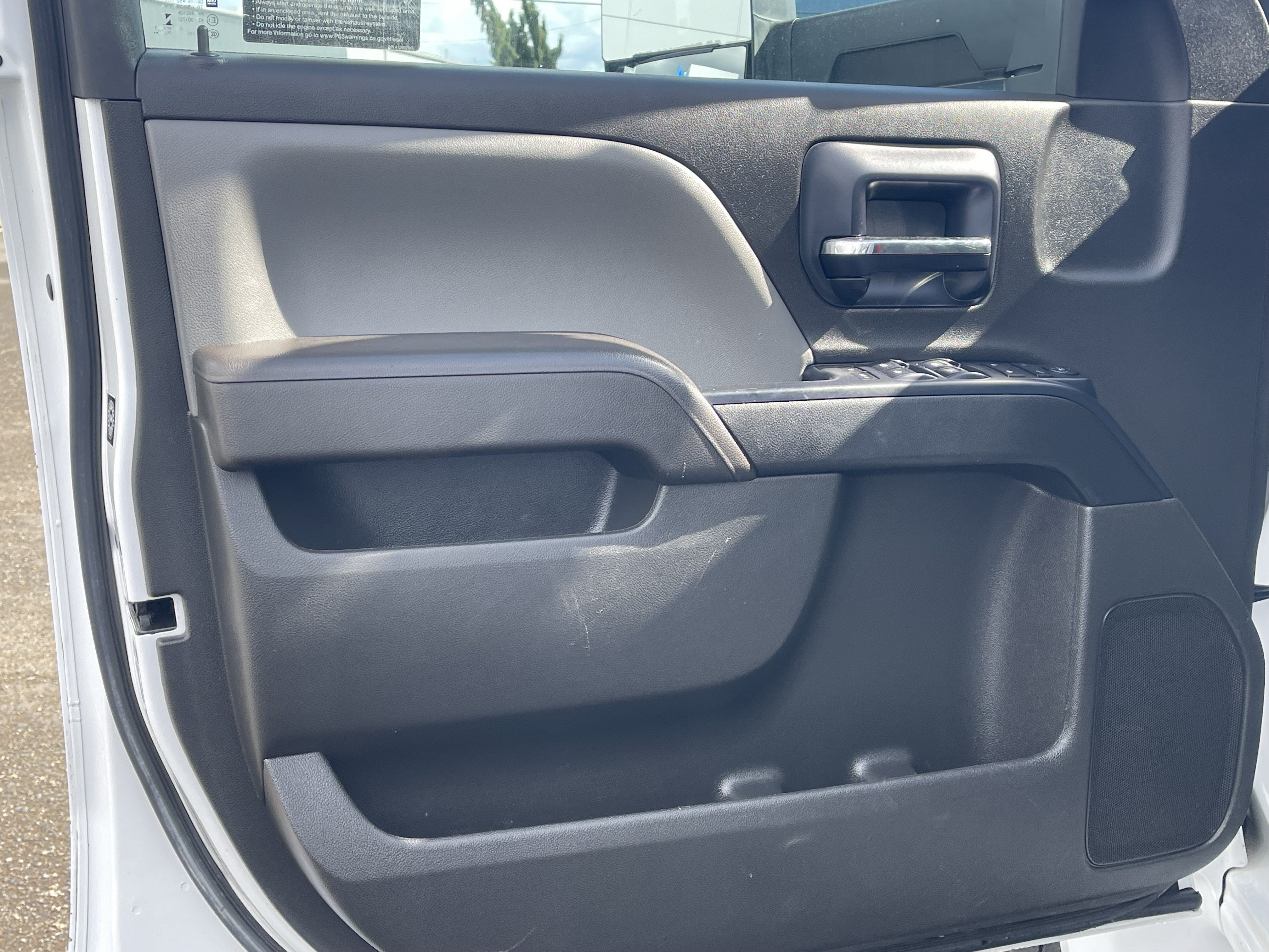 2023 Chevrolet Silverado 5500 HD Work Truck