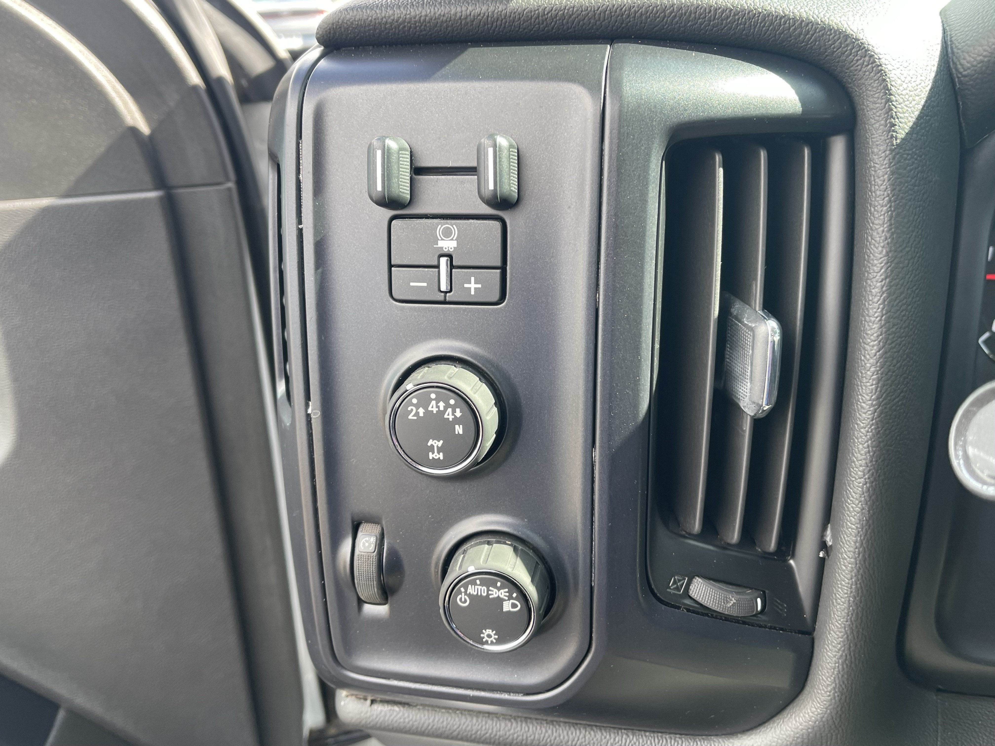 2023 Chevrolet Silverado 5500 HD Work Truck