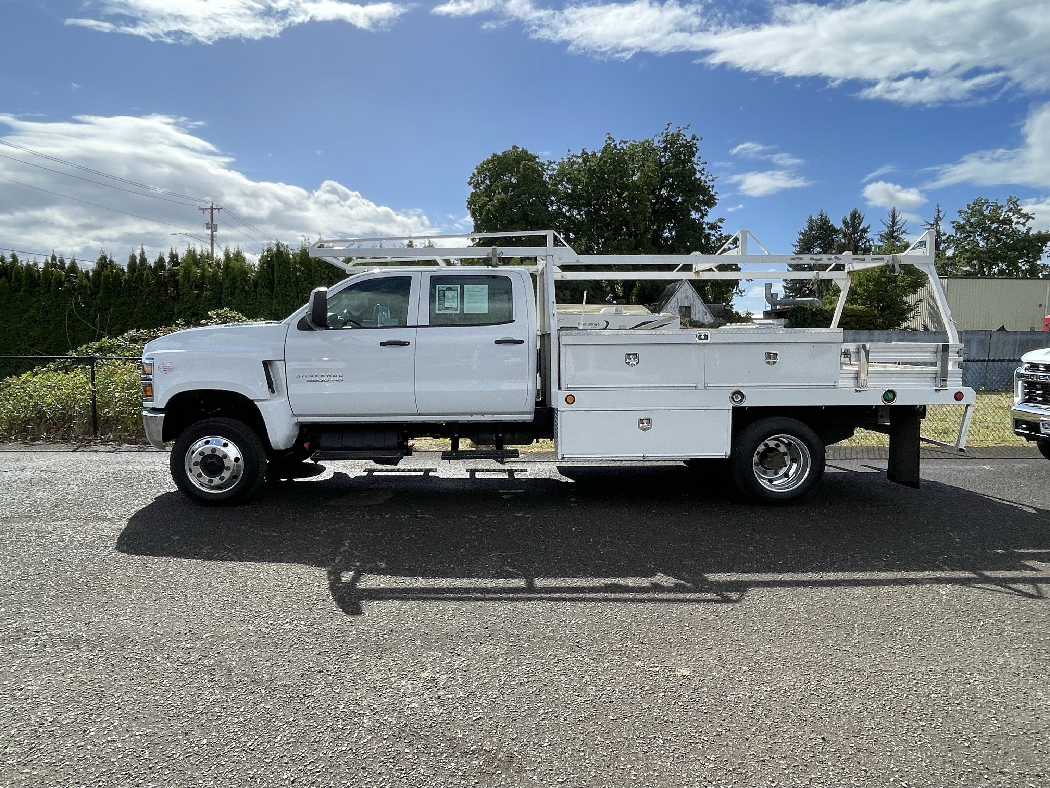 2023 Chevrolet Silverado 5500 HD Work Truck