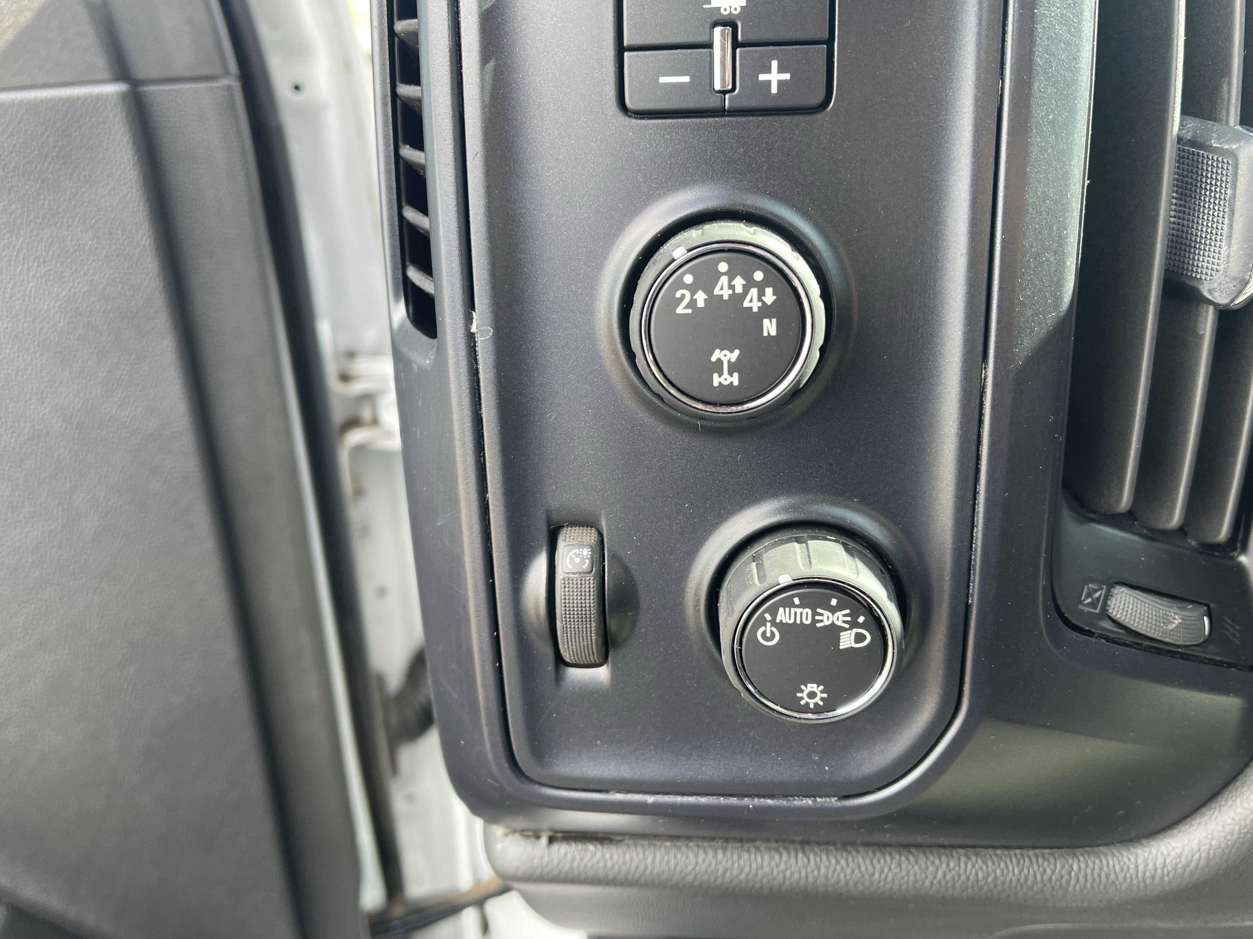 2023 Chevrolet Silverado 5500 HD Work Truck