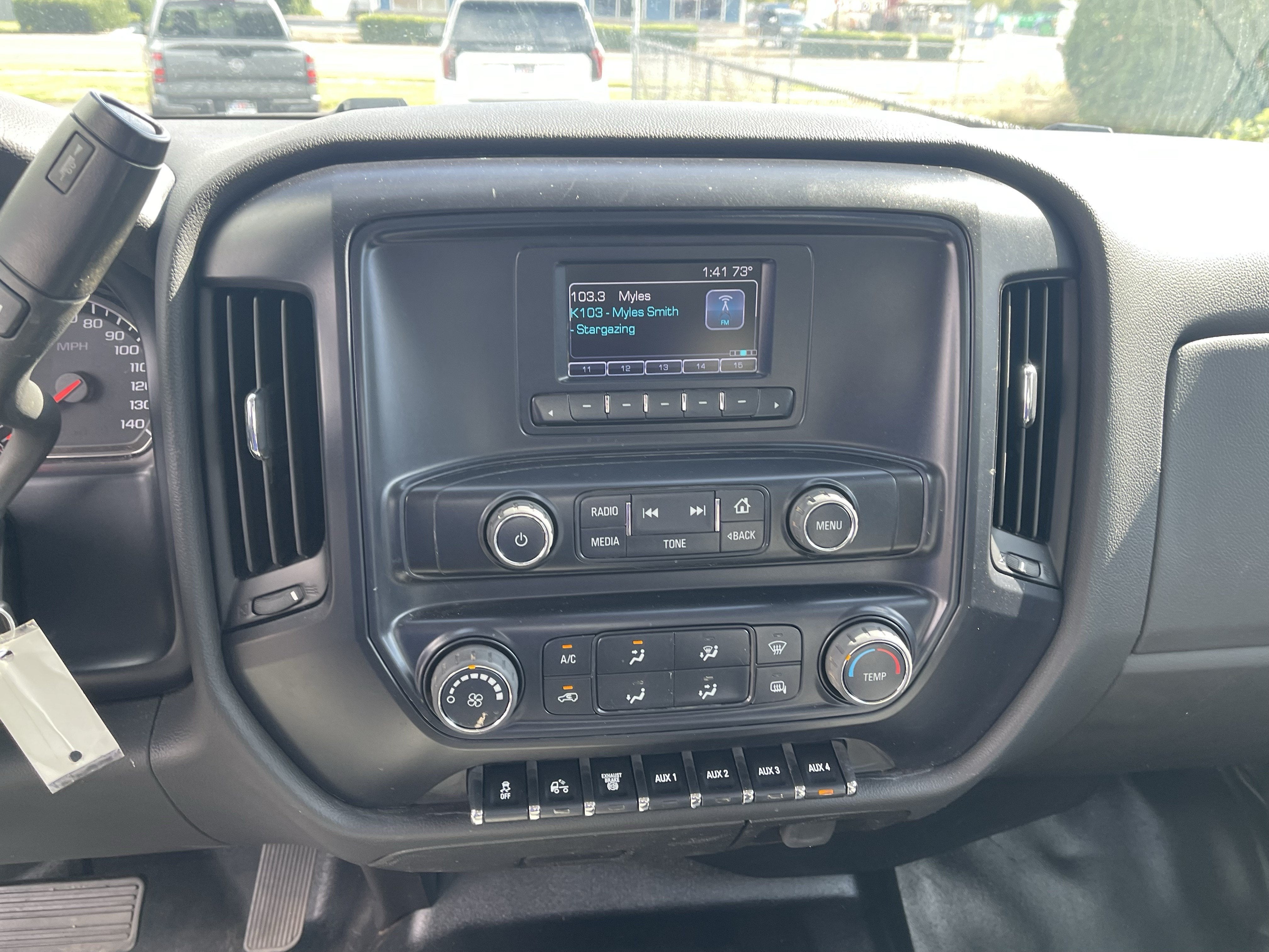 2023 Chevrolet Silverado 5500 HD Work Truck