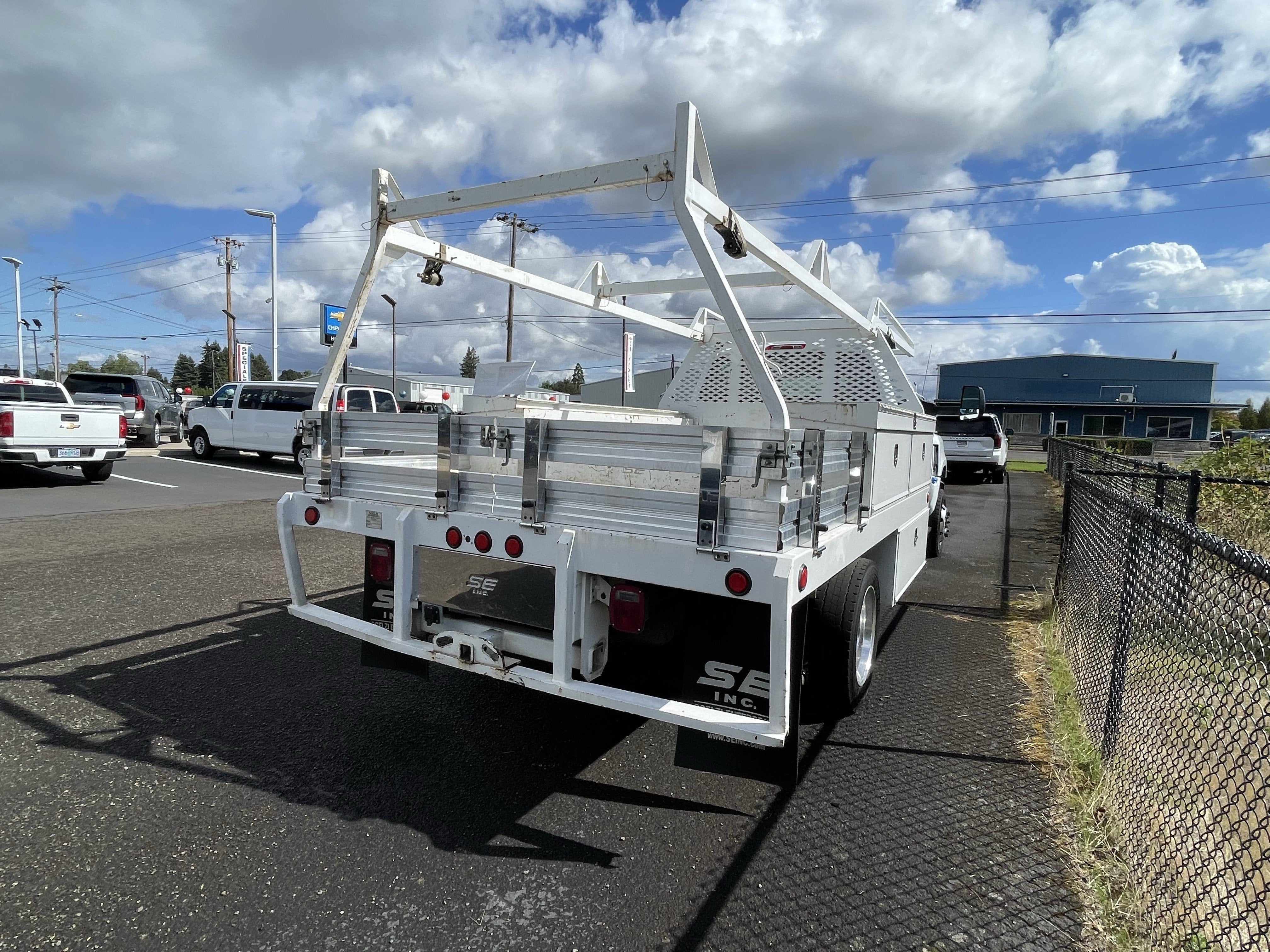 2023 Chevrolet Silverado 5500 HD Work Truck